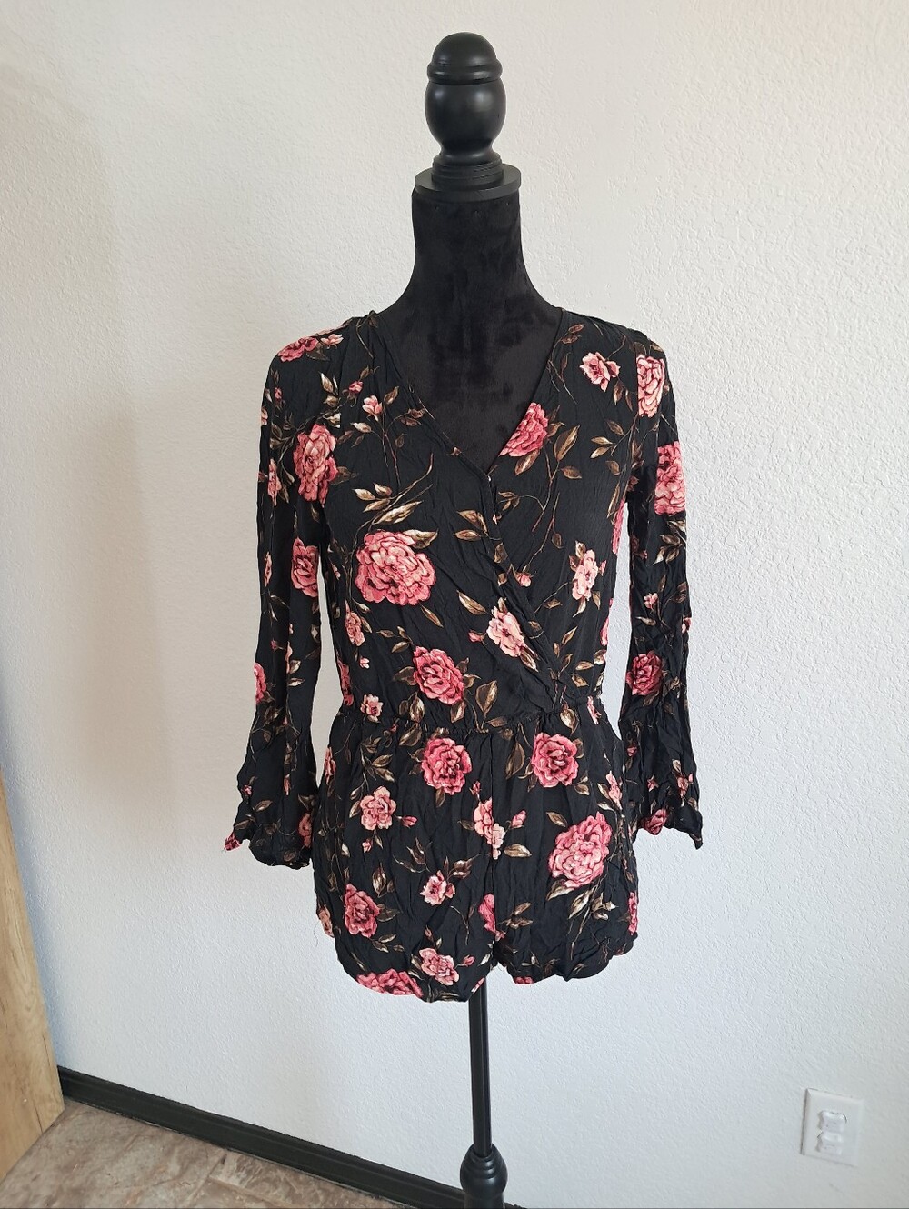 Mimi Chica Romper Juniors L Black Floral Whimsigoth Y2K
